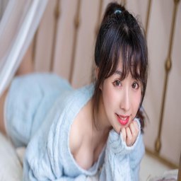 丰满的岳与理论片50岁：家庭关系与影视创作的碰撞与启示