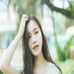 女人人体下部欣赏：健康美学与文化视角的深度解读